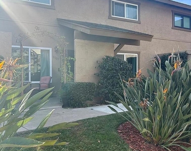 8009 Calle Fanita - Photo Thumbnail 3