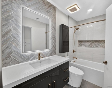 8009 Calle Fanita - Photo Thumbnail 23