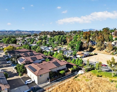 8009 Calle Fanita - Photo Thumbnail 30