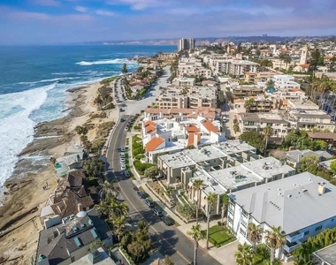 245 Coast - Photo Thumbnail 32