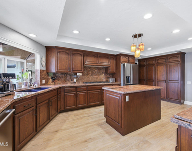 206 Rangely Court - Photo Thumbnail 14