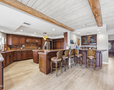 206 Rangely Court - Photo Thumbnail 11