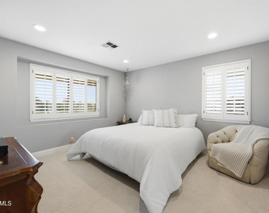 206 Rangely Court - Photo Thumbnail 28