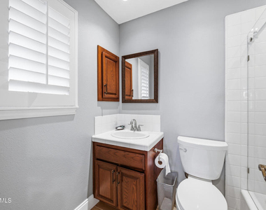 206 Rangely Court - Photo Thumbnail 31