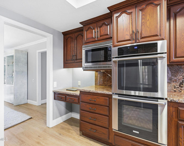 206 Rangely Court - Photo Thumbnail 15