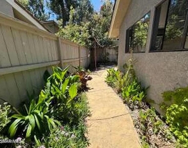 609 Via Novella - Photo Thumbnail 15
