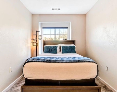 66815 Vista Place - Photo Thumbnail 16