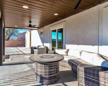 66815 Vista Place - Photo Thumbnail 22