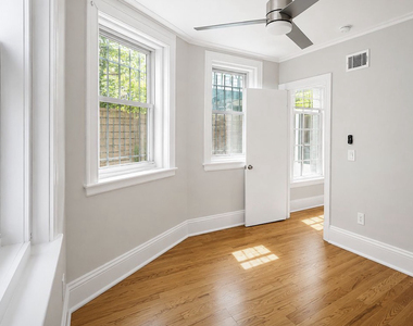 229 Washington Avenue - Photo Thumbnail 8