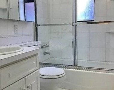 East 88th Street - Photo Thumbnail 6