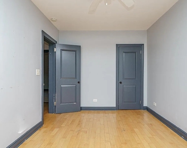 750 Onderdonk Avenue - Photo Thumbnail 2