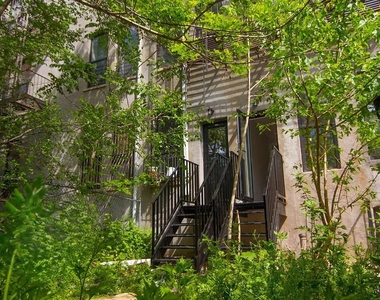 1044 Putnam Avenue - Photo Thumbnail 11
