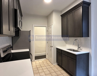 209 West 108th Street - Photo Thumbnail 2