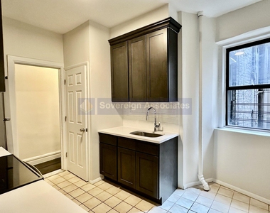 209 West 108th Street - Photo Thumbnail 9