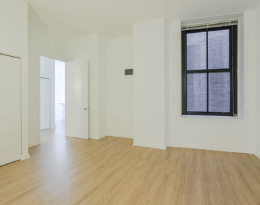 71 Broadway - Photo Thumbnail 62