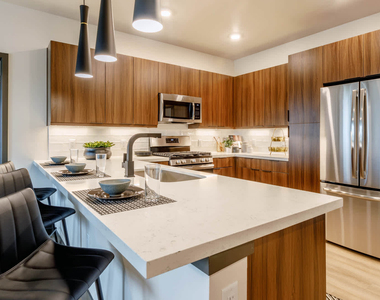 11700 E 26th Ave - Photo Thumbnail 4
