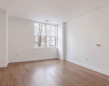 1210 Massachusetts Ave, Nw - Photo Thumbnail 8