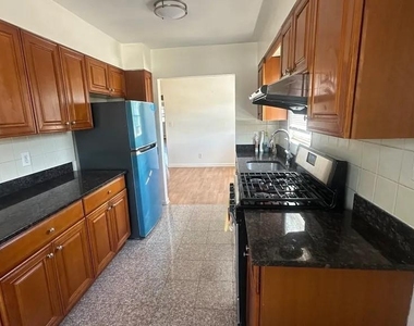 61-53 219th Street - Photo Thumbnail 3