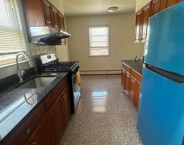 61-53 219th Street - Photo Thumbnail 4