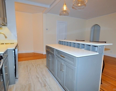69 Harney Road - Photo Thumbnail 12