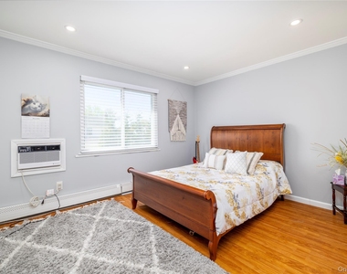140 Baltimore - Photo Thumbnail 15