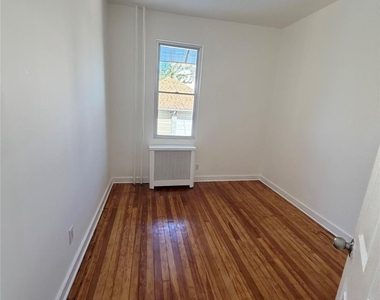 1332 130th Street - Photo Thumbnail 5
