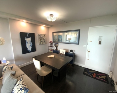 27010 Grand Central Parkway - Photo Thumbnail 5