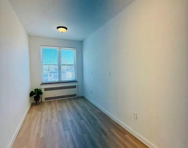 6024 Wetherole Street - Photo Thumbnail 6