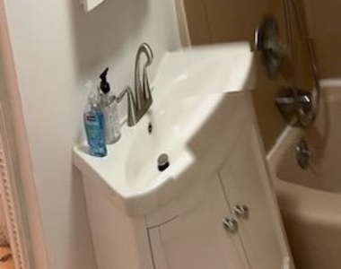 38a Linwood Road N - Photo Thumbnail 7