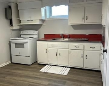 38a Linwood Road N - Photo Thumbnail 9