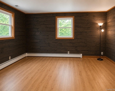 27 Midway Drive - Photo Thumbnail 8