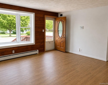27 Midway Drive - Photo Thumbnail 1