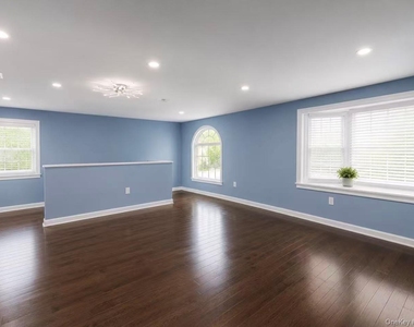 24813 139th Avenue - Photo Thumbnail 3