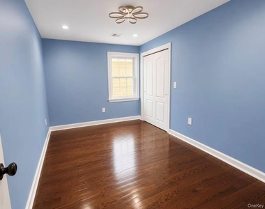 24813 139th Avenue - Photo Thumbnail 10