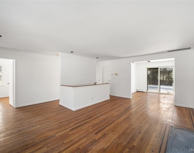 24 Elderberry Road - Photo Thumbnail 2