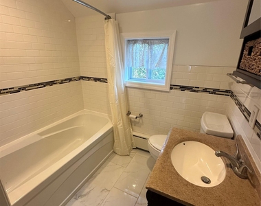 5 Ashwood Road - Photo Thumbnail 12