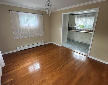5 Ashwood Road - Photo Thumbnail 2