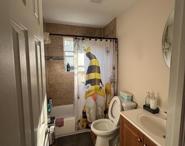 938 Scherger Avenue - Photo Thumbnail 15