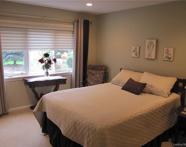 848 Heritage Hills - Photo Thumbnail 17