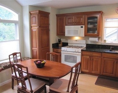 848 Heritage Hills - Photo Thumbnail 5