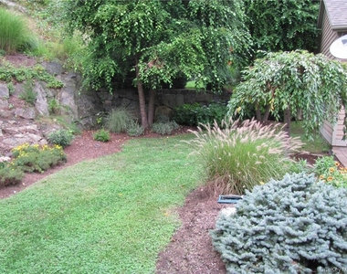 848 Heritage Hills - Photo Thumbnail 19