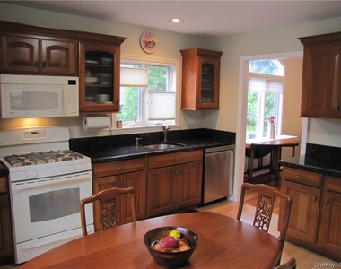 848 Heritage Hills - Photo Thumbnail 6