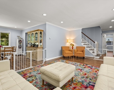 55 Warwick Road - Photo Thumbnail 10