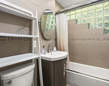 55 Warwick Road - Photo Thumbnail 19