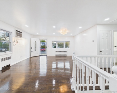 9 Ferndale Drive - Photo Thumbnail 6