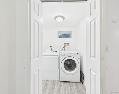 9 Ferndale Drive - Photo Thumbnail 20