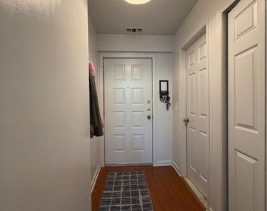 352 N Greeley Avenue - Photo Thumbnail 1