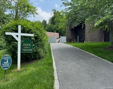 352 N Greeley Avenue - Photo Thumbnail 18