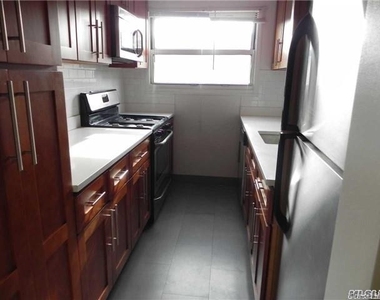 17 Schenck Avenue - Photo Thumbnail 1