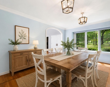 3 Breckenridge Road - Photo Thumbnail 4